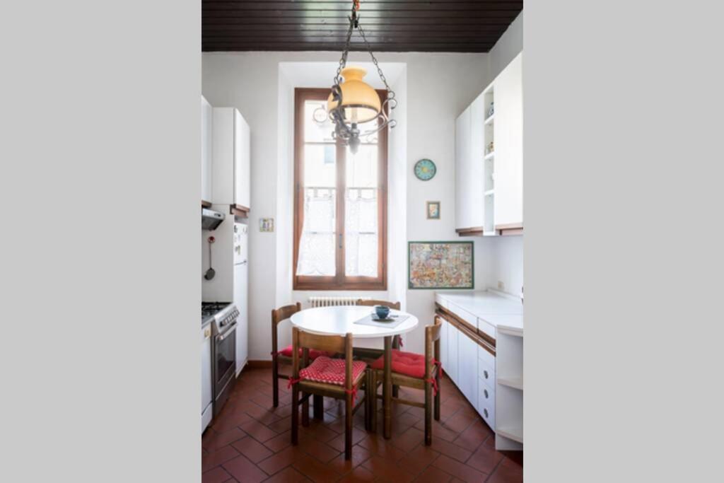 Апартаменты Loft In Pieno Centro Storico Комо Экстерьер фото